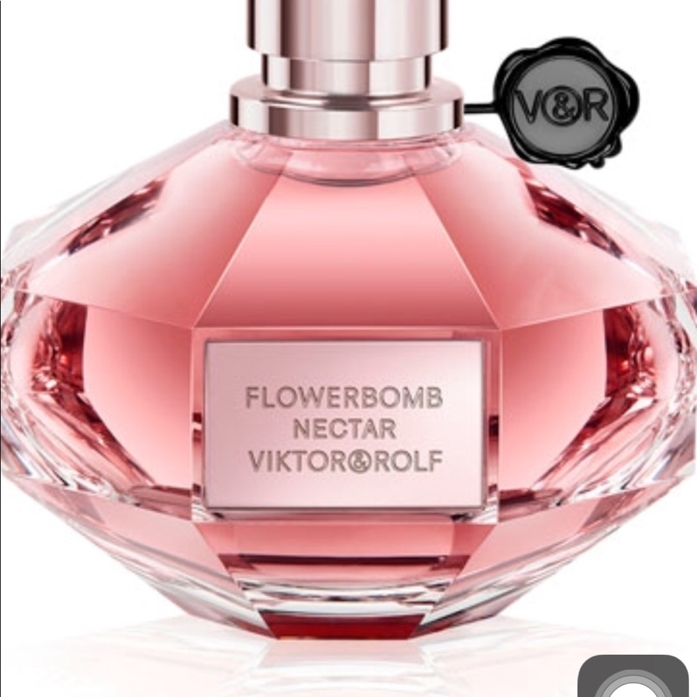 Flowerbomb Nectar